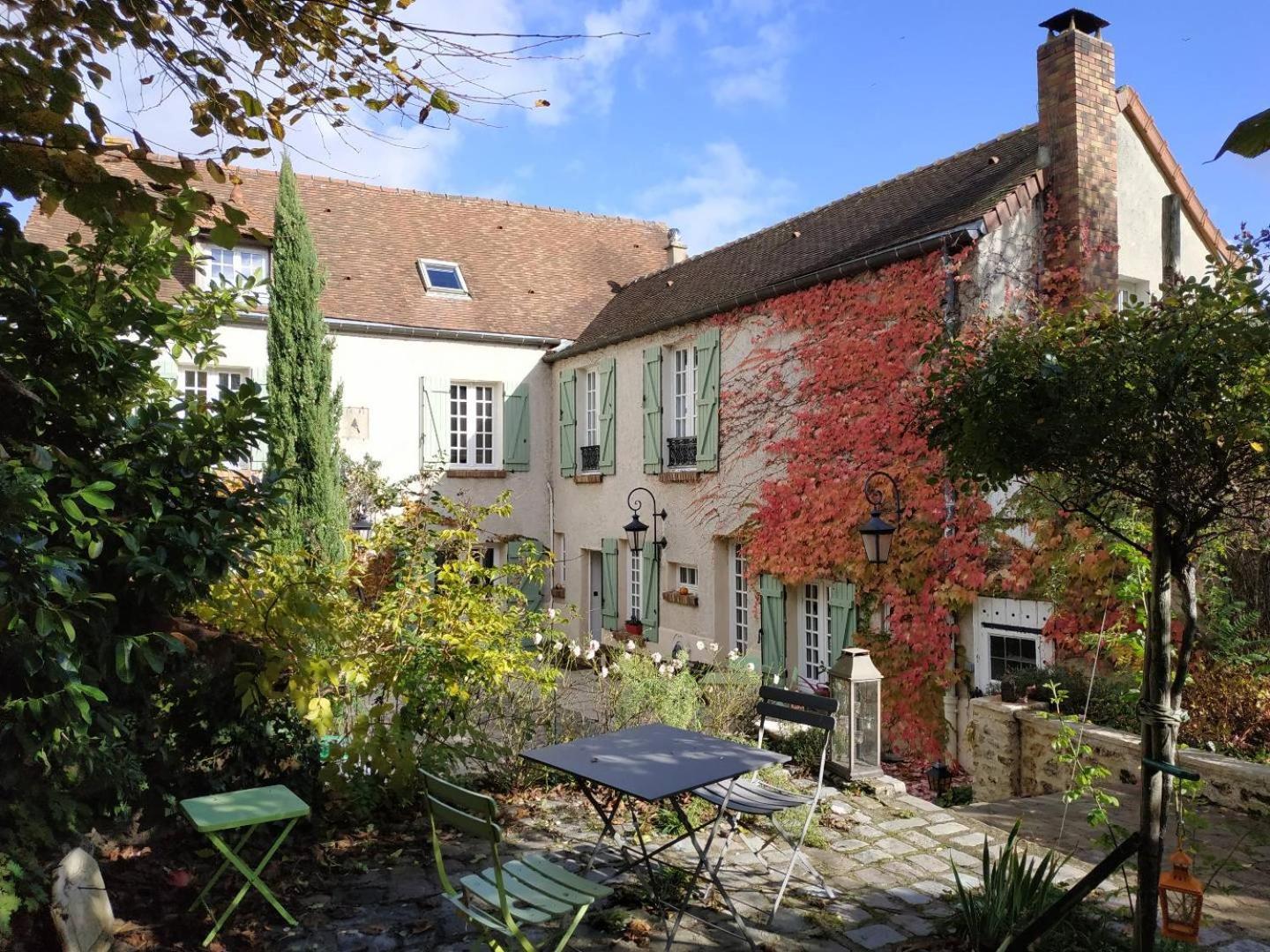 Maison D'Hotes La Source Маньи-лез-Амо Экстерьер фото