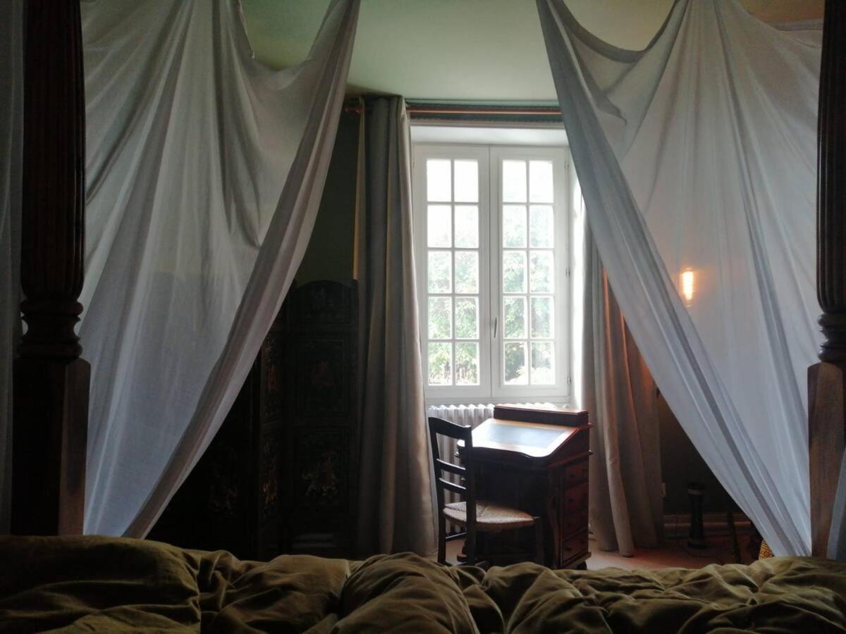 Maison D'Hotes La Source Маньи-лез-Амо Экстерьер фото